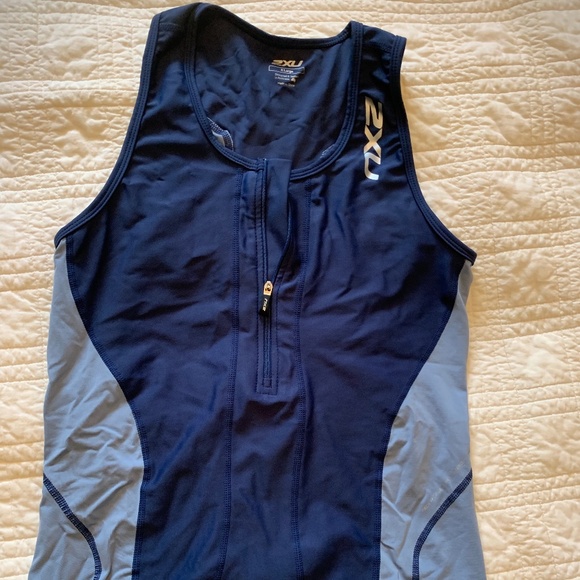 2XU Tank Top - Picture 1 of 5